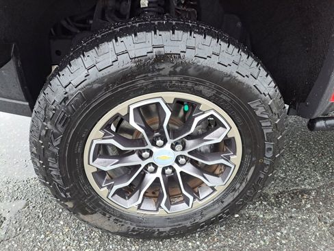 Used 2020 Chevrolet Colorado ZR2 image 22