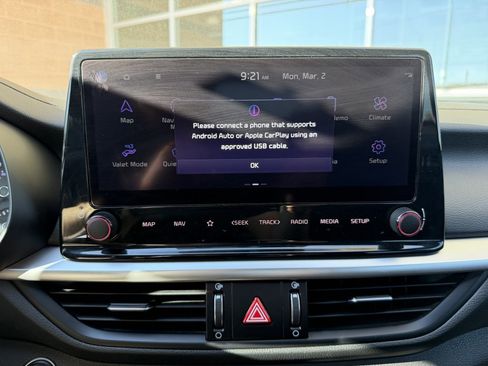 Used 2022 Kia Forte GT w/ GT Technology Package image 23