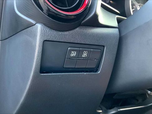 Used 2016 MAZDA CX-3 Sport FWD image 32