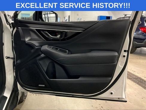 Used 2022 Subaru Outback Limited image 24