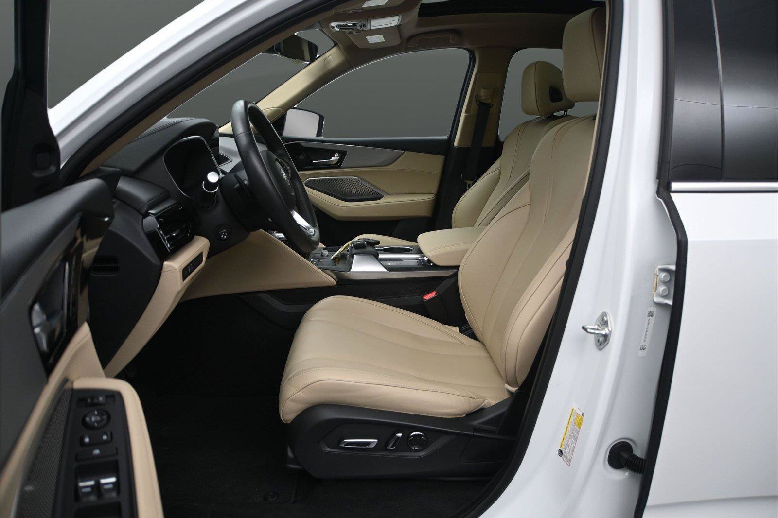Certified 2024 Acura MDX SH-AWD image 7