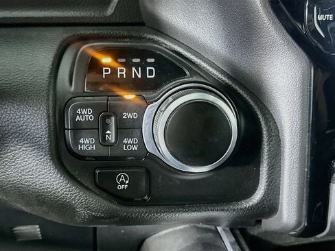 Used 2023 RAM 1500 Big Horn AWD/4WD image 24