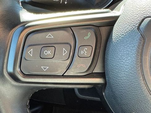 Used 2022 Jeep Wrangler Unlimited Sport image 24