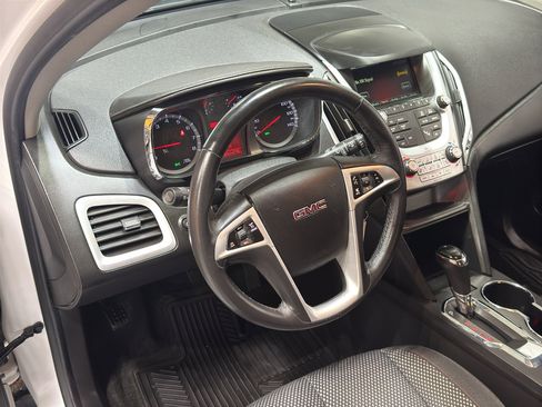 Used 2017 GMC Terrain SLE w/ Convenience Package image 18