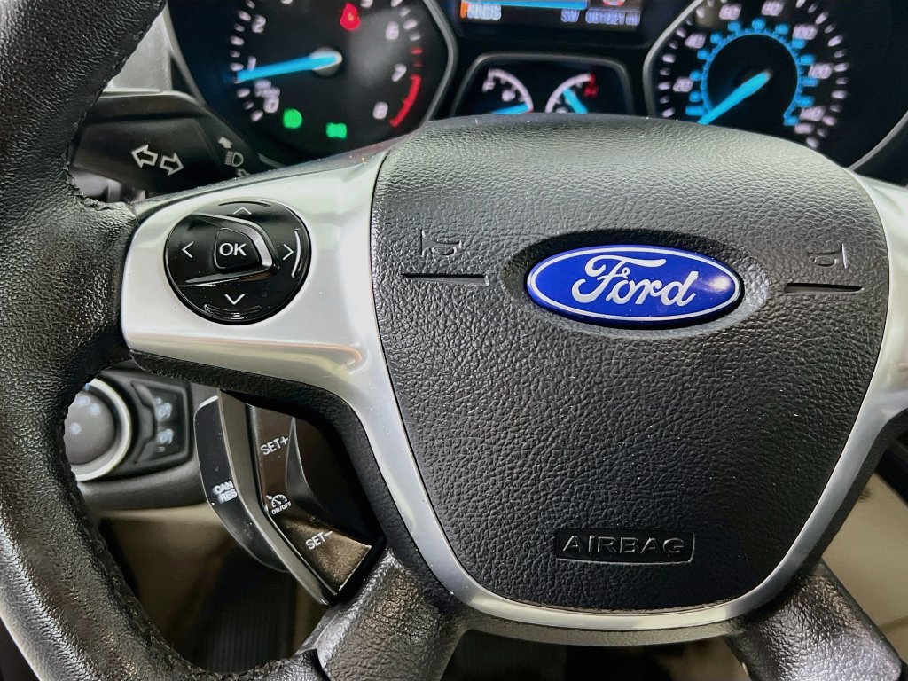 Used 2016 Ford Escape Titanium FWD image 16
