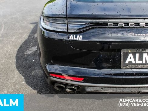 Used 2023 Porsche Panamera 4 Platinum Edition w/ Assistance Package AWD/4WD image 12