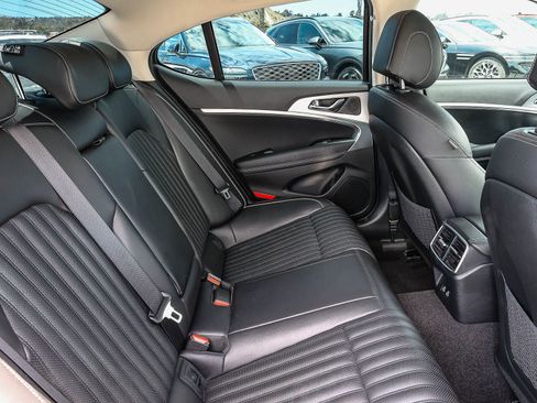 Used 2026 Genesis G70 2.5T Prestige RWD image 20