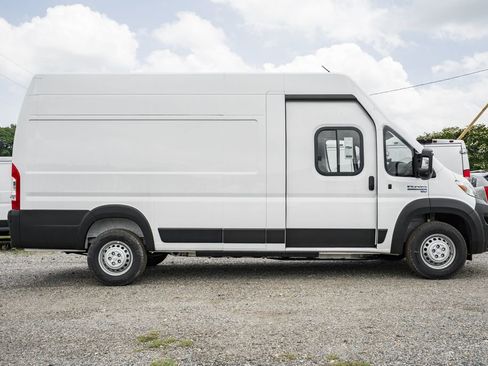 New 2025 RAM ProMaster 3500 image 3