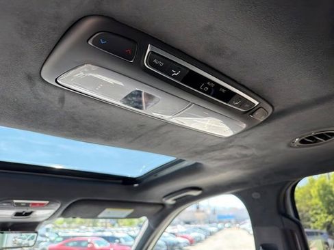 Certified 2023 Kia Telluride SX Prestige X-Line AWD/4WD image 25