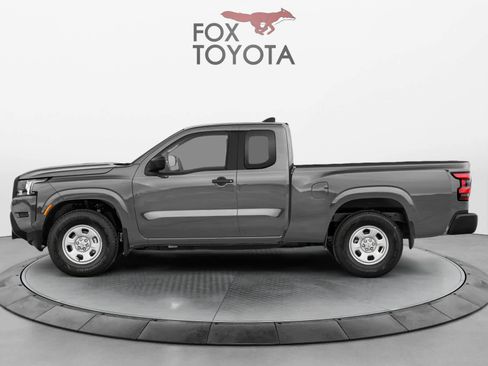 Used 2023 Nissan Frontier S AWD/4WD image 3