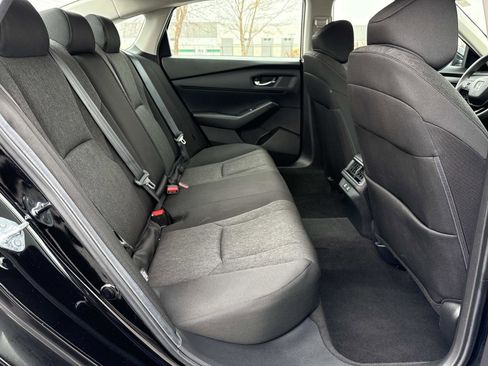 Used 2025 Honda Accord LX image 19