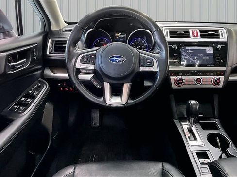 Used 2017 Subaru Legacy 2.5i Limited AWD/4WD image 8
