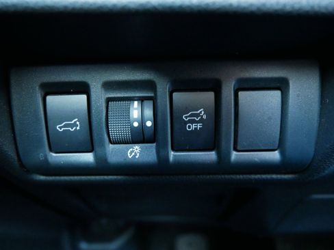 Certified 2025 Subaru Outback Premium image 26