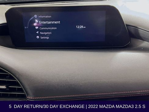 Used 2022 MAZDA MAZDA3 s image 18