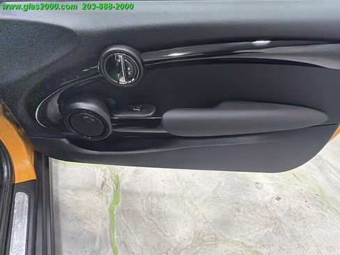 Used 2016 MINI Cooper S image 27