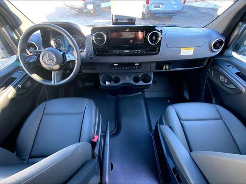 New 2026 Mercedes-Benz Sprinter 2500 image 16