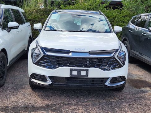 Certified 2025 Kia Sportage SX Prestige AWD/4WD image 10