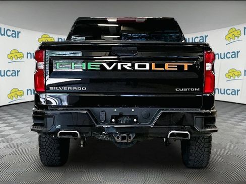 Used 2021 Chevrolet Silverado 1500 Custom Trail Boss AWD/4WD image 5