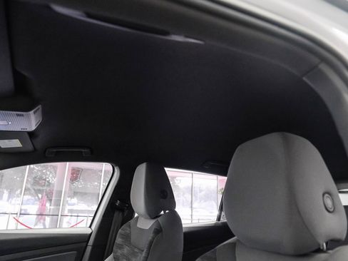 Used 2021 Volkswagen ID.4 Pro w/ ID.4 Protection Package image 30