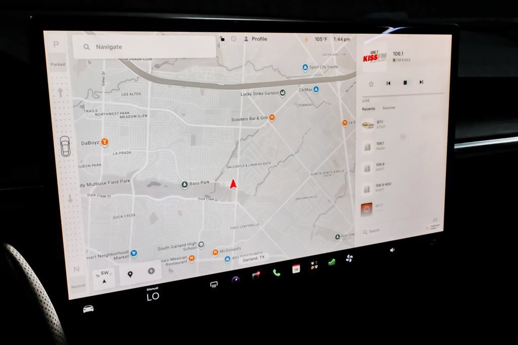 Used 2022 Tesla Model S AWD/4WD image 28