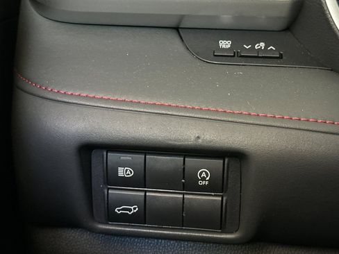 Used 2024 Toyota Highlander XSE AWD/4WD image 32