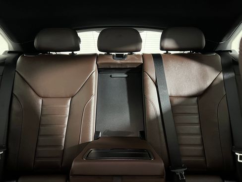 Used 2025 BMW i4 eDrive40 w/ M Sport Package image 32