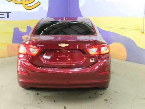 Used 2016 Chevrolet Cruze LT FWD image 7