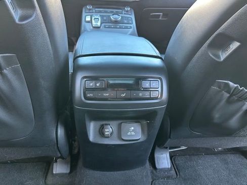 Used 2021 Hyundai Palisade Calligraphy image 9