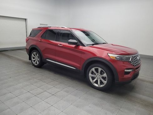 Used 2020 Ford Explorer Platinum w/ Premium Technology Package image 11