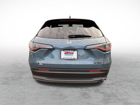Certified 2024 Honda HR-V Sport image 5