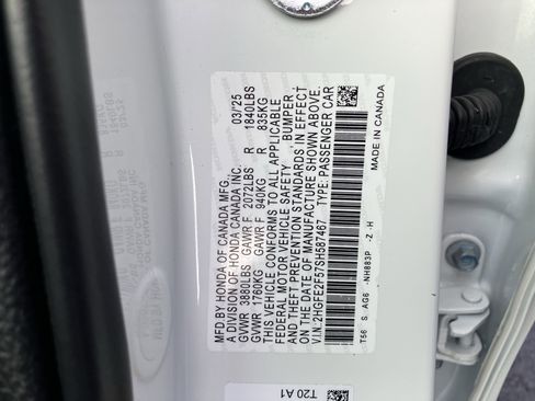 Used 2025 Honda Civic Sport image 35