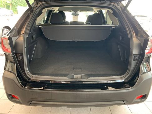 Certified 2023 Subaru Outback Premium AWD/4WD image 15