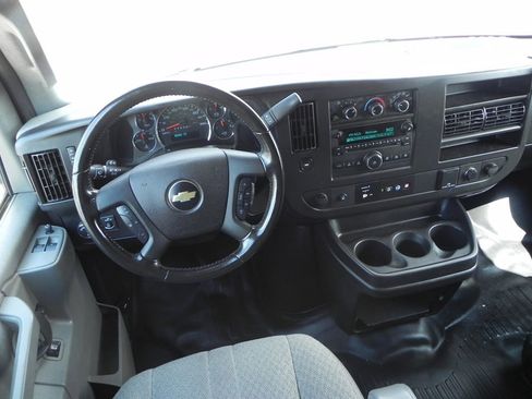 Used 2020 Chevrolet Express 3500 3500 w/ Driver Convenience Package image 10