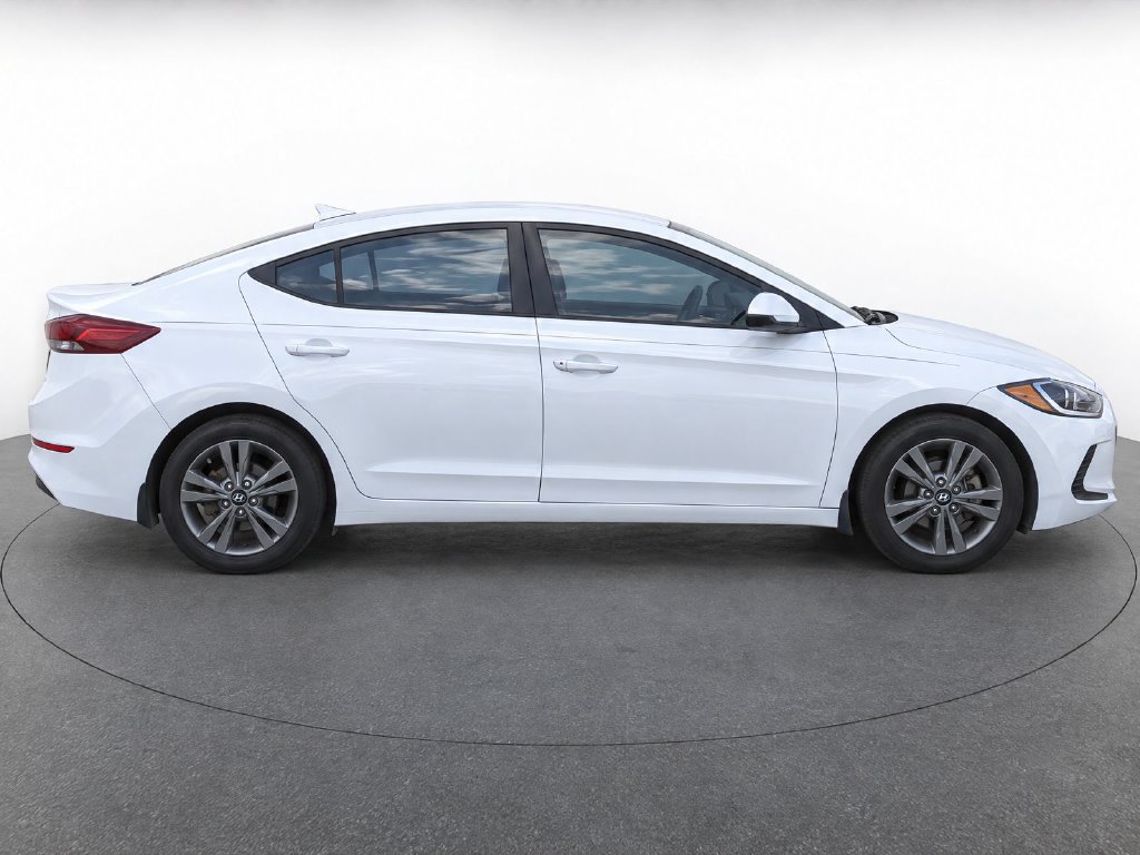 Used 2018 Hyundai Elantra SEL FWD image 8