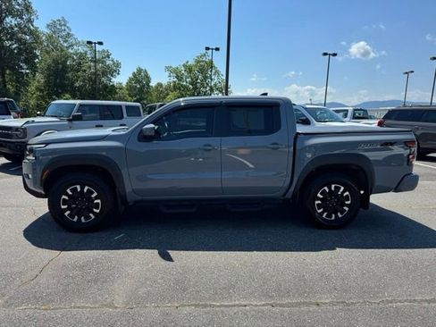 Used 2022 Nissan Frontier PRO-4X w/ Technology Package AWD/4WD image 4