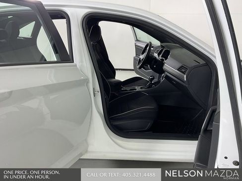 Used 2024 Volkswagen Jetta Sport image 14