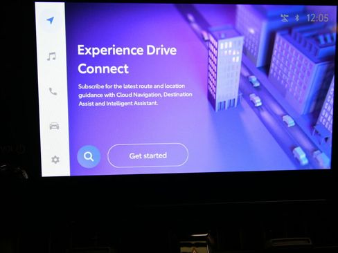 Certified 2023 Toyota Corolla Cross LE image 14