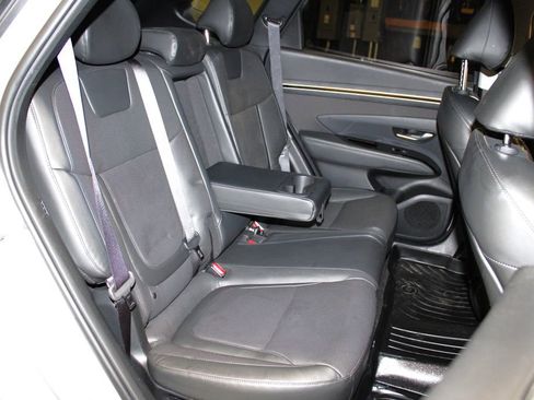 Used 2022 Hyundai Tucson Limited image 38