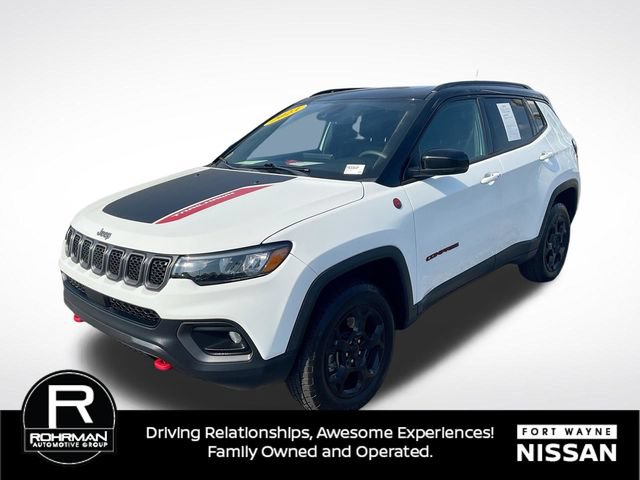 Used 2023 Jeep Compass Trailhawk w/ Sun and Sound Group AWD/4WD image 1