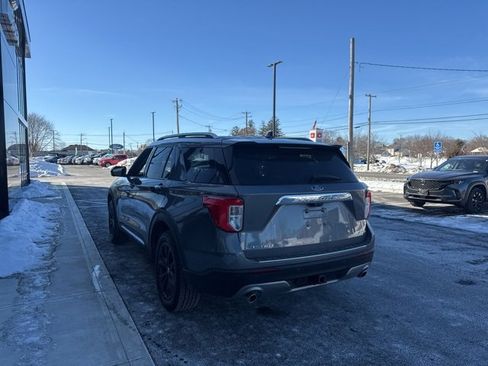 Used 2022 Ford Explorer Limited w/ Equipment Group 301A image 5