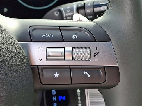 New 2026 Hyundai Tucson Limited image 13