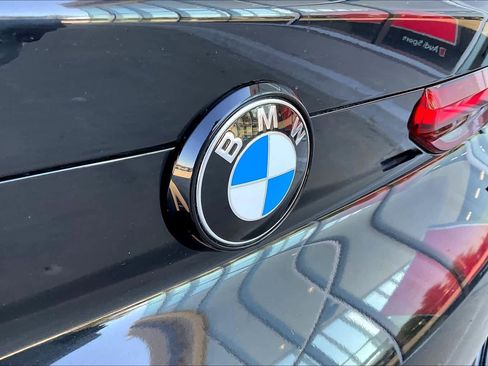 Used 2025 BMW X6 M Competition w/ Executive Package image 29