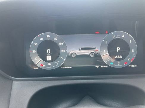 Certified 2024 Land Rover Range Rover Velar Dynamic SE AWD/4WD image 11