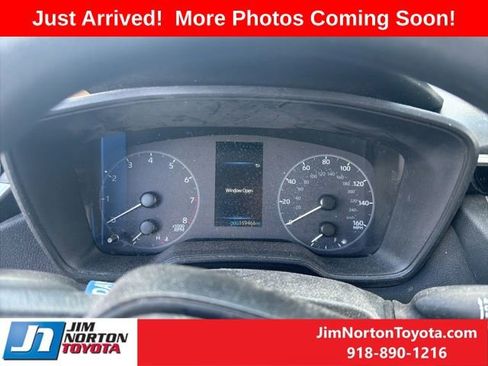 Used 2023 Toyota Corolla LE FWD image 9