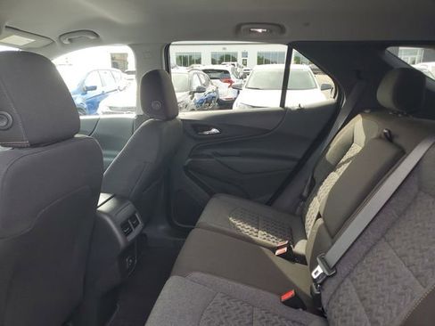 Certified 2024 Chevrolet Equinox LT FWD image 9
