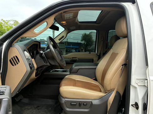 Used 2011 Ford F250 Lariat w/ Lariat Ultimate Pkg AWD/4WD image 10