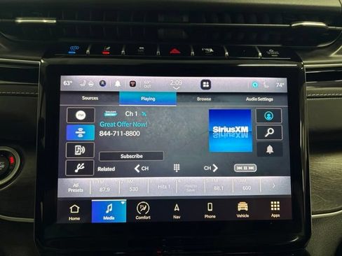 Used 2022 Jeep Grand Cherokee Limited 4xe w/ Luxury Tech Group II AWD/4WD image 41