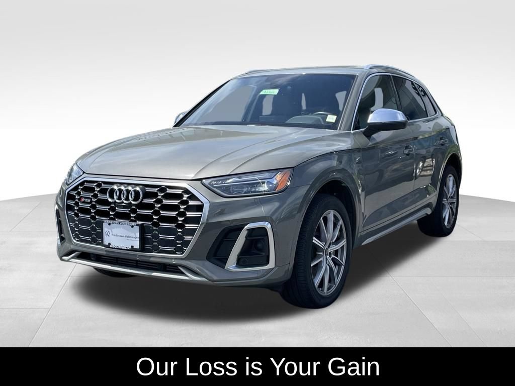 Used 2023 Audi SQ5 Premium Plus w/ Premium Plus Package AWD/4WD image 2