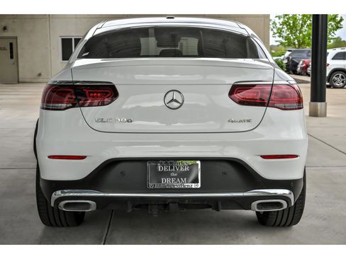 Used 2020 Mercedes-Benz GLC 300 4MATIC Coupe image 7
