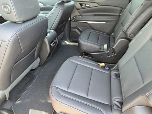 New 2026 Chevrolet Traverse LT w/ Midnight/Sport Edition image 19